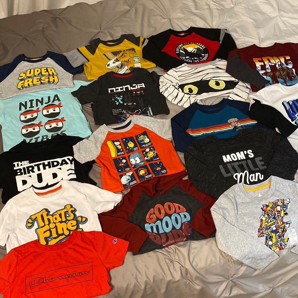 17 Pieces Short & Long Sleeve Bundle + 1 Pair of Shorts 🩳 Boys Size 5 & 5T